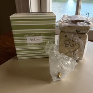 NEW Scentsy Sandstone Deluxe Scentsy Warmer Electric Wax Melter Tan Scroll